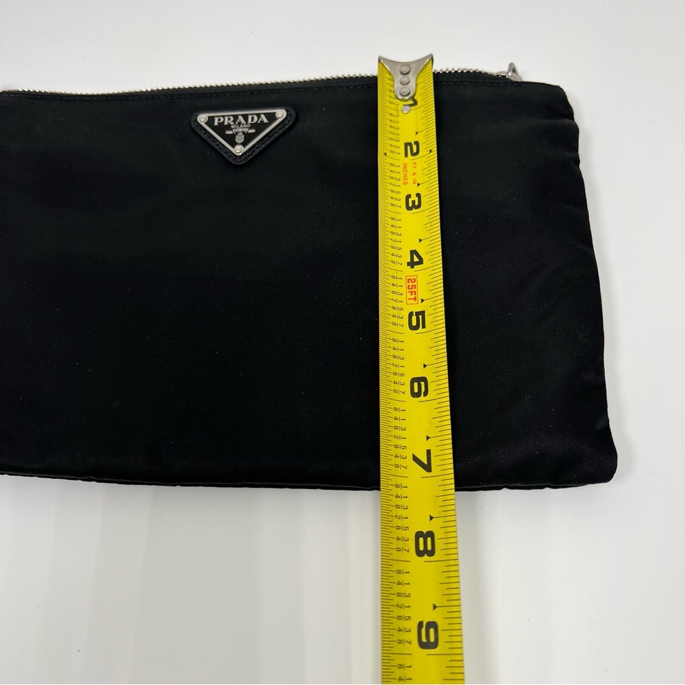 prada Re-Nylon and Saffiano leather pouch - Picture 7 of 8